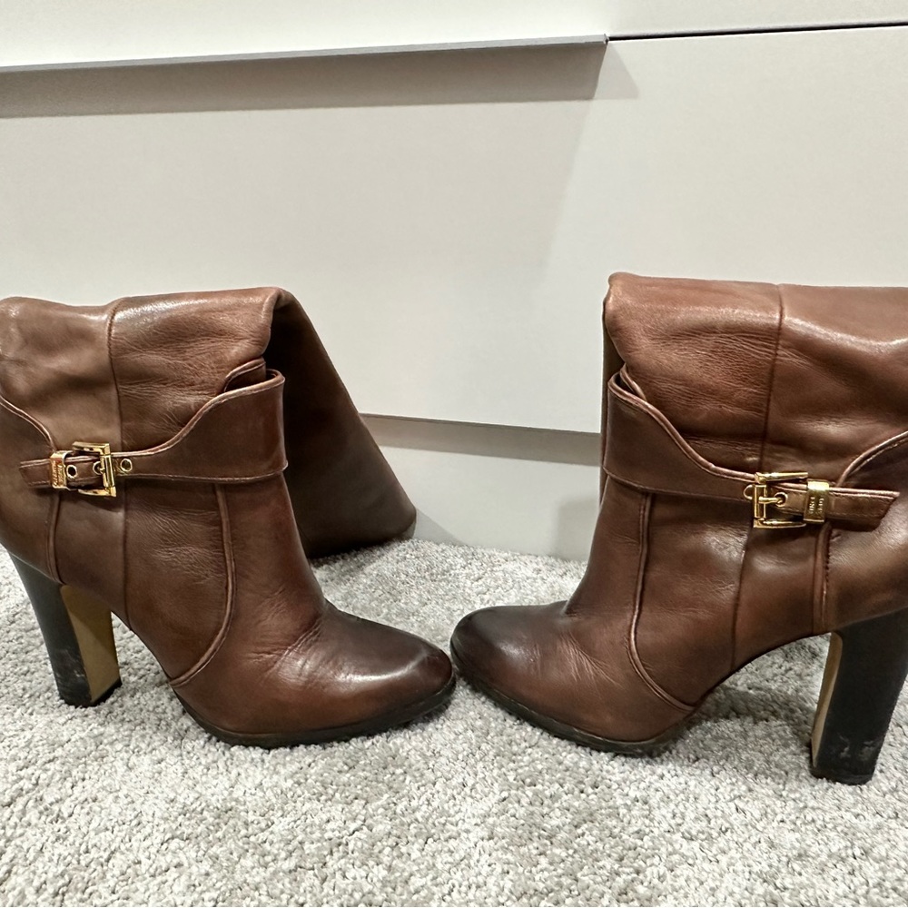 Vince Camuto boots